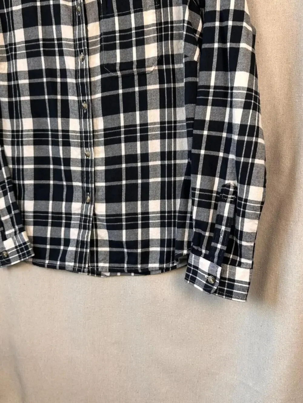 The North Face Womens Plaid Berkeley Girlfriend Shirt‎ M